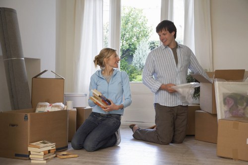 Highbury removalists packing a residence